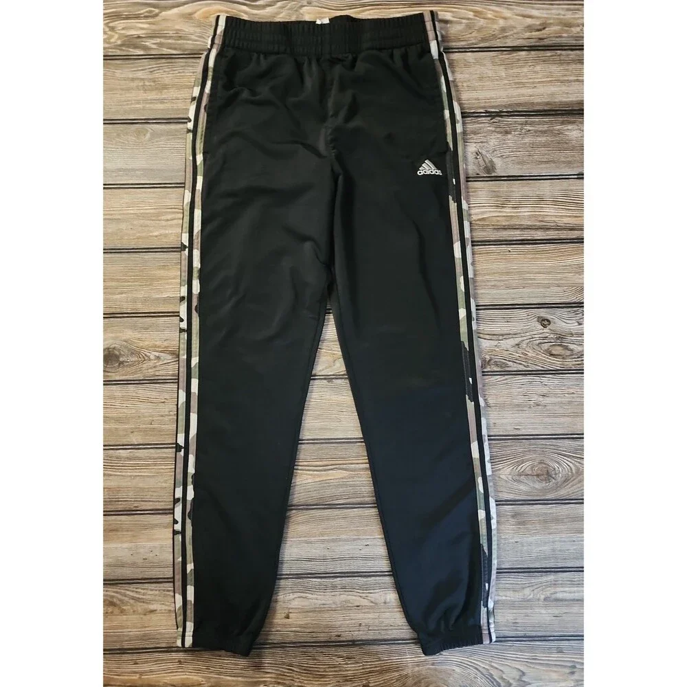 Adidas black/camo jacket and pants Boy's XL